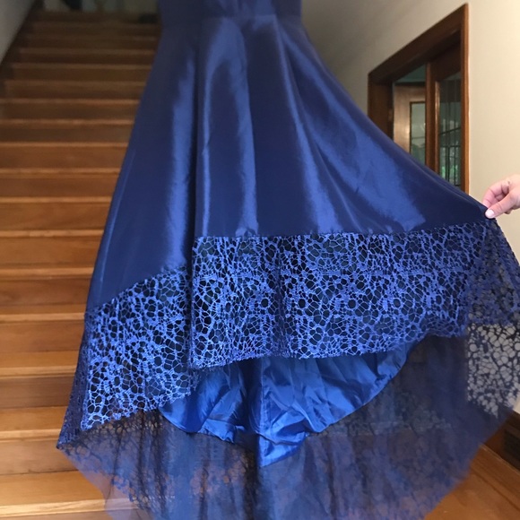 Sapphire blue lace and satin look high low - Picture 6 of 12